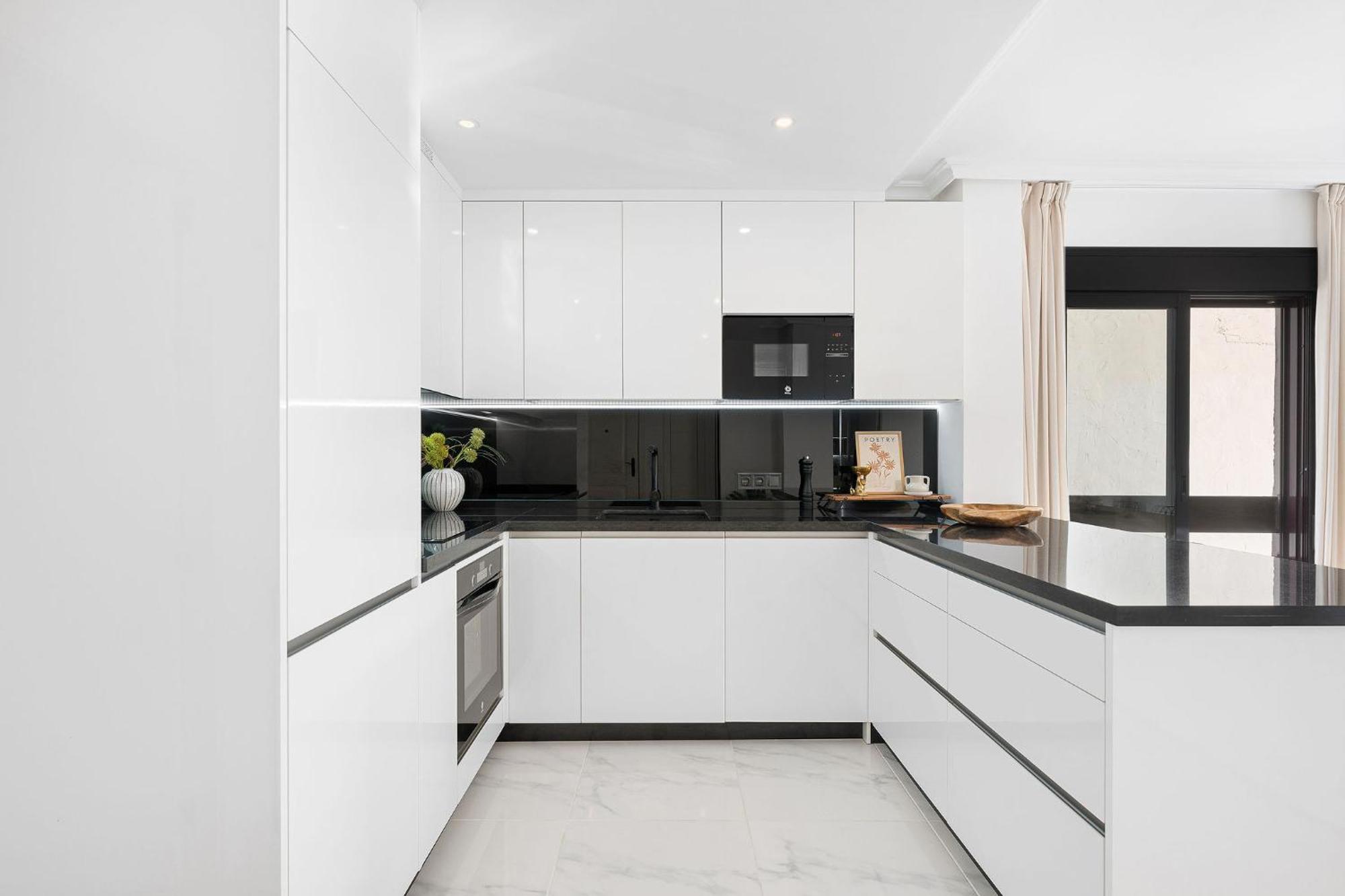 La Maestranza - Luxury Renovated Apartemen Marbella